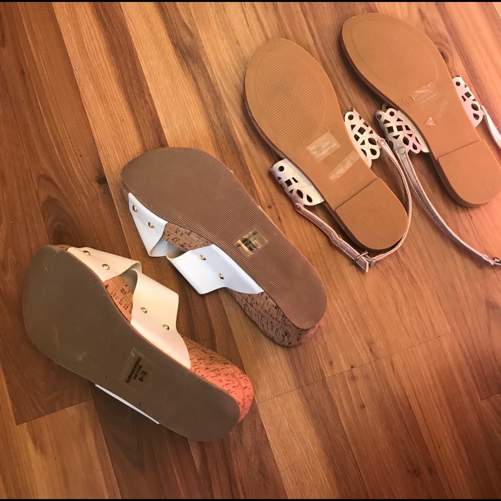 Sandals - Picture 3 of 3